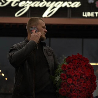 75 роз Эксплорер 50см